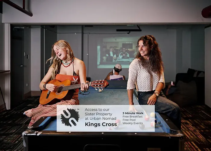 Hostel Urban Nomad Potts Point - 18 To 39 Only Sydney